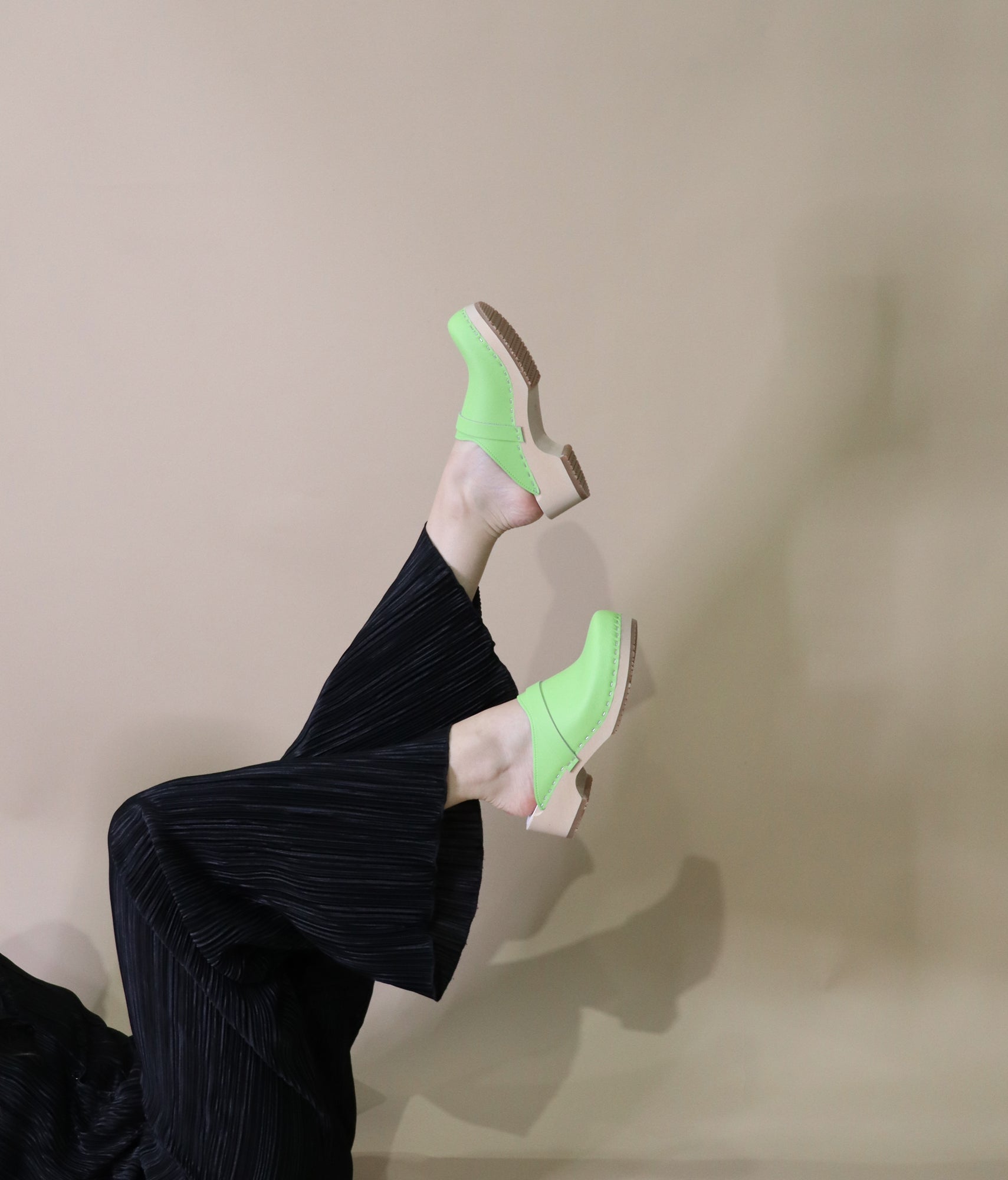 Queen Green handmade wooden clogs