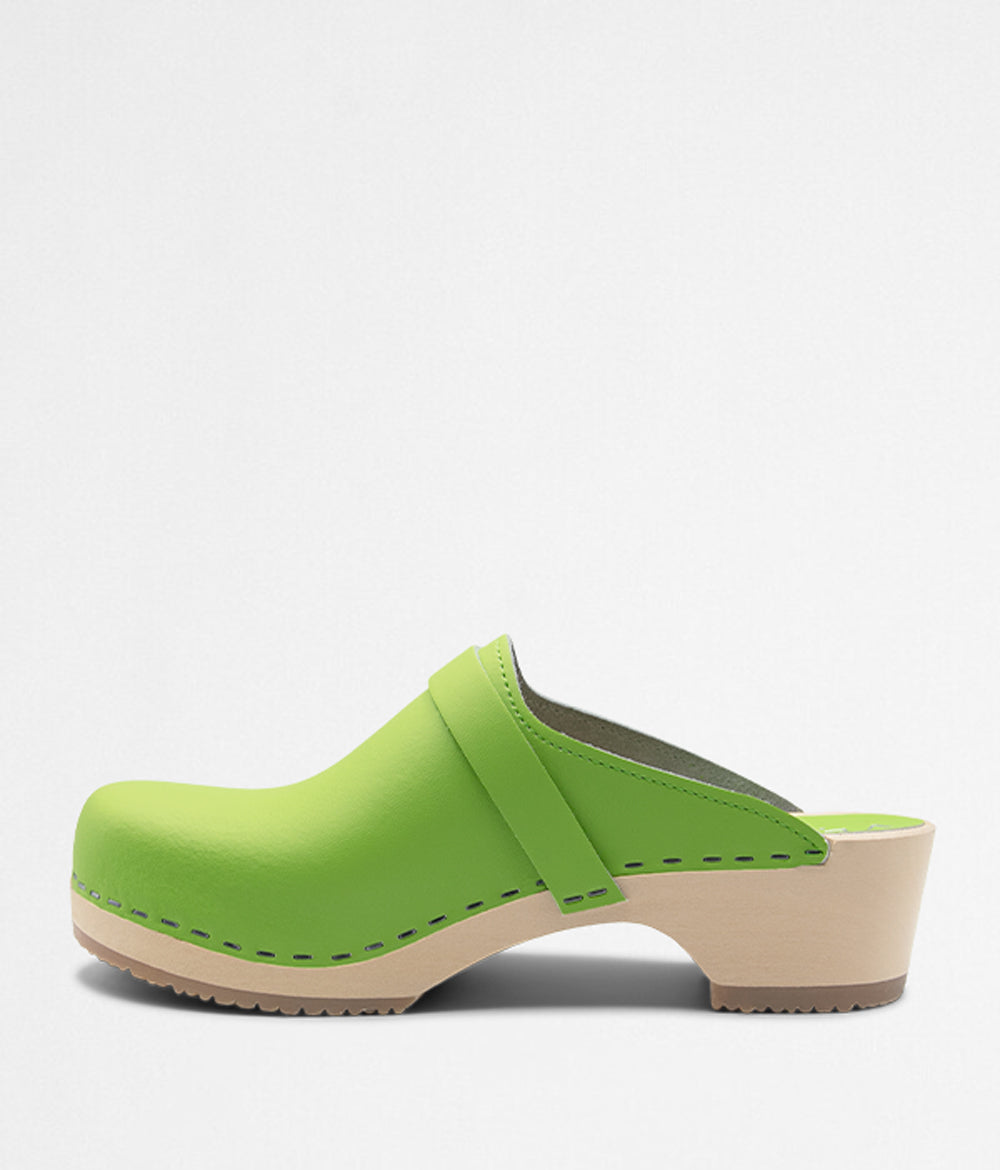 Queen Green handmade wooden clogs